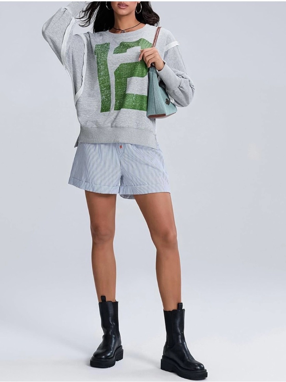 Amiblvowa Women Y2K Oversized Vintage Graphic Sweatshirt Size medium